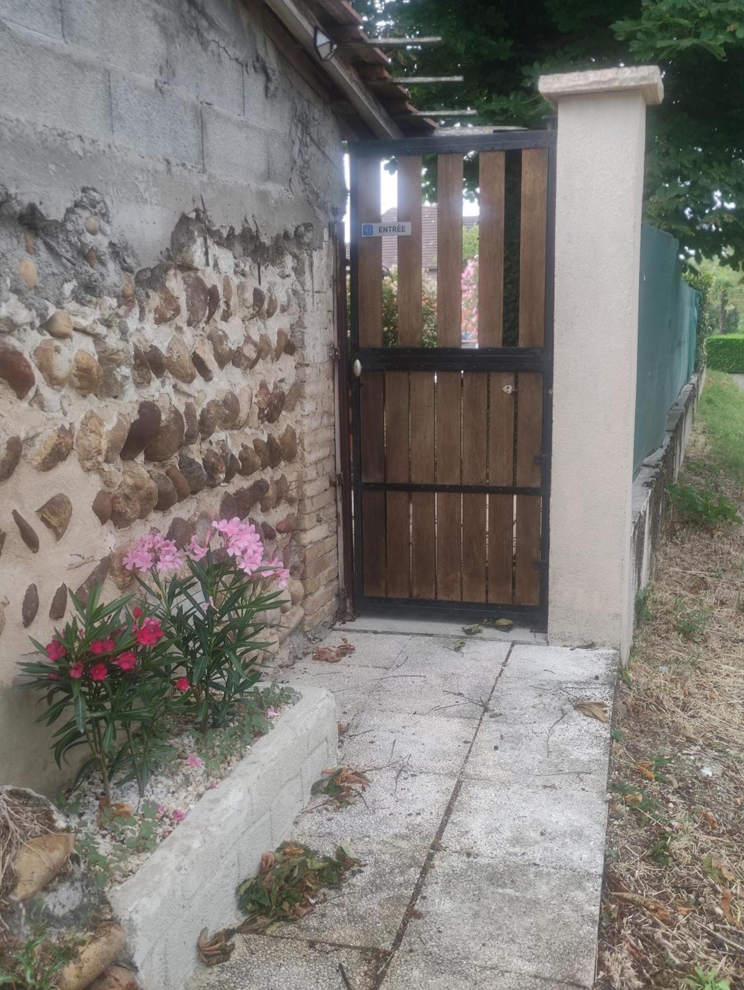 Chez Nono Et Vero Roussillon  Екстериор снимка